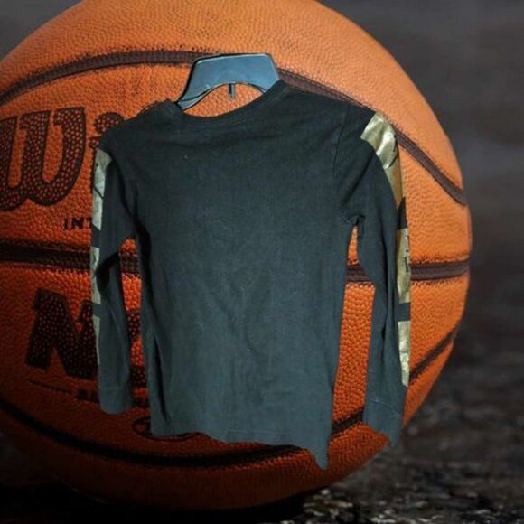 The Start of a Dynasty Air Jordan Long Sleeve Size‎ S (I7) - Picture 2 of 3